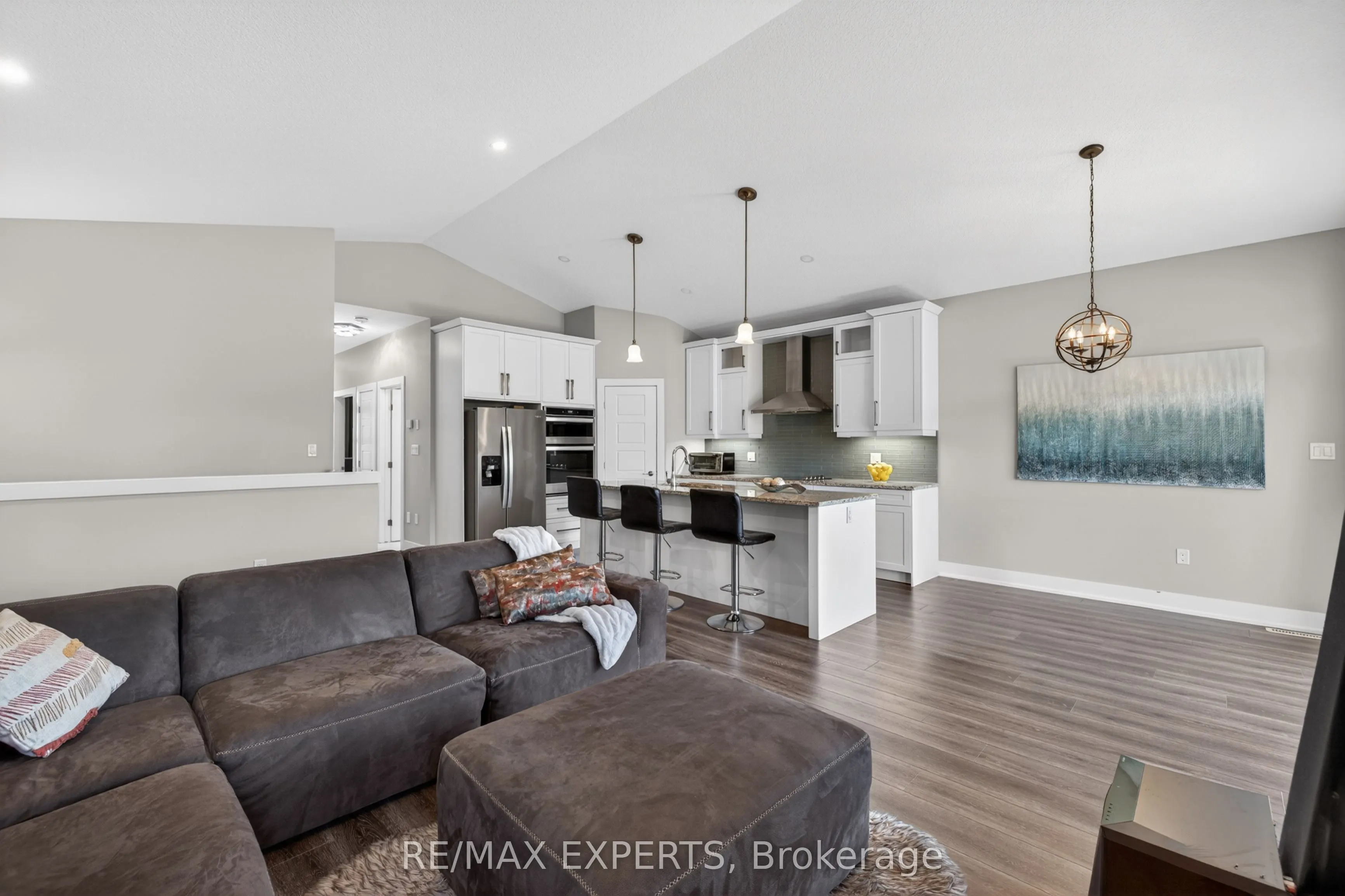10 MCPHERSON Court #21