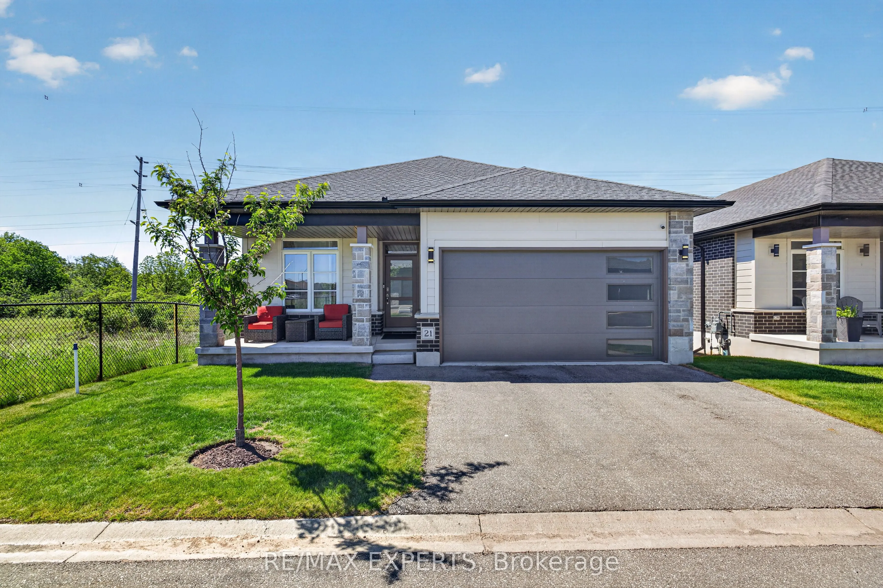 10 MCPHERSON Court #21