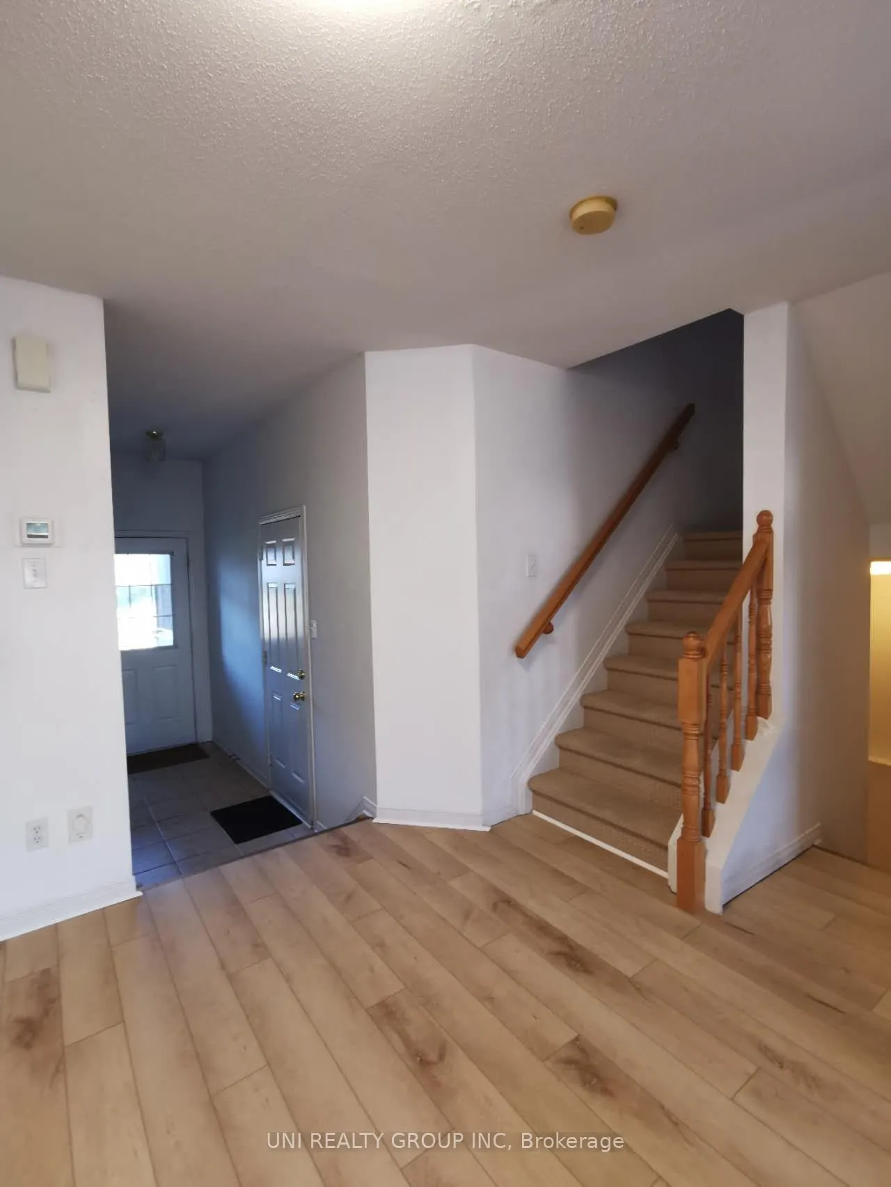 180 CLARIDGE Drive