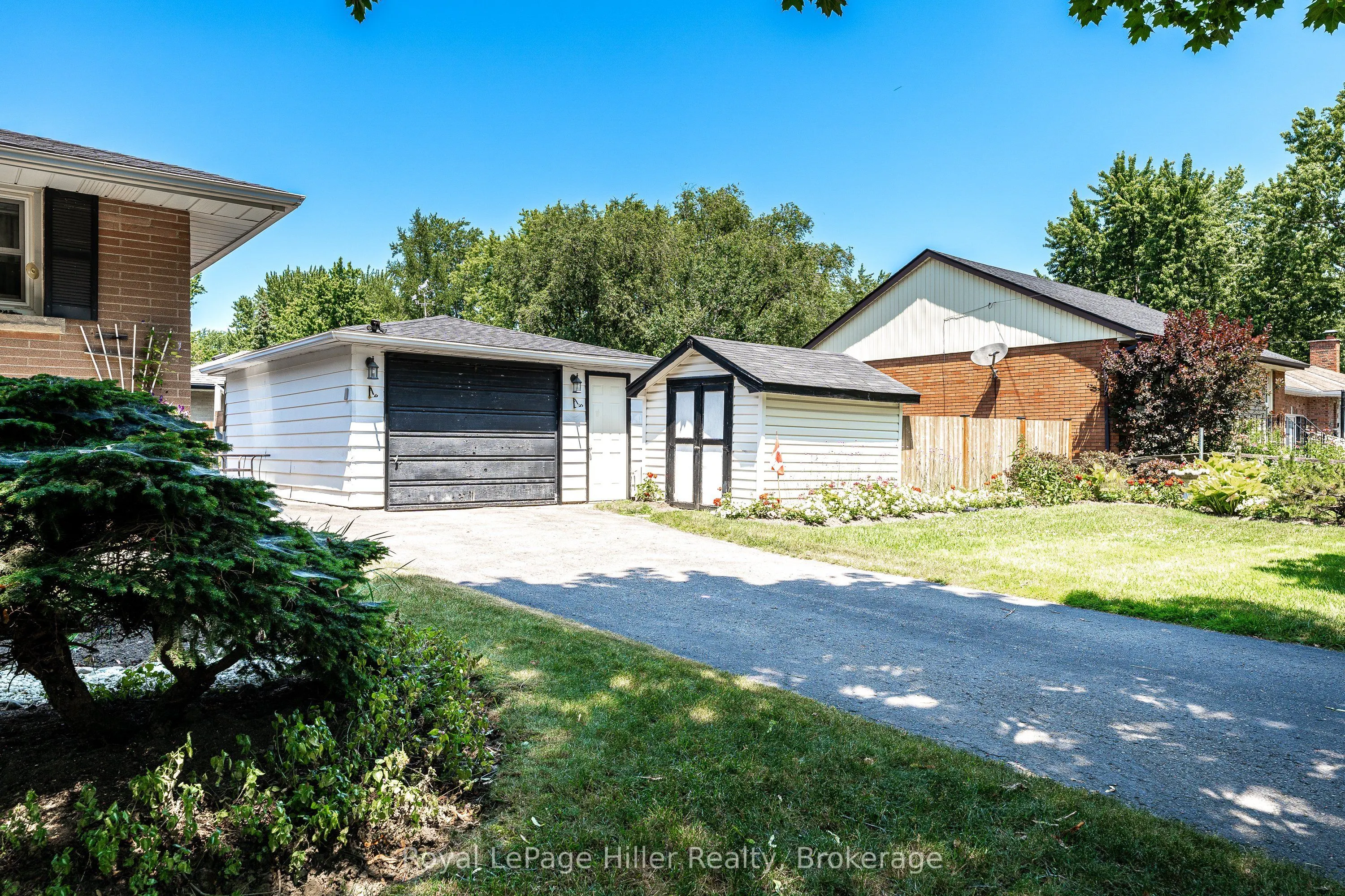 185 Strachan Street