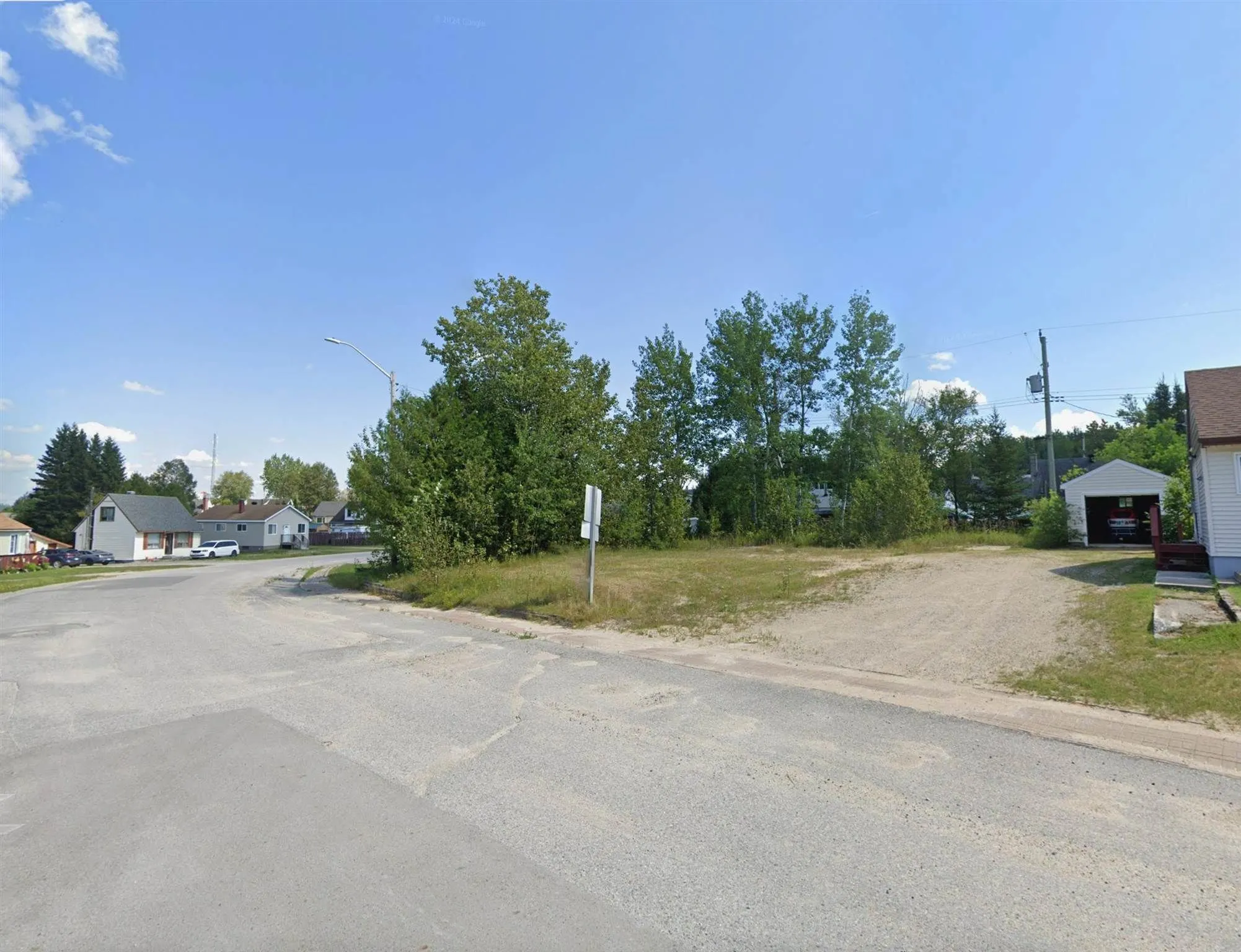 8 Wenonah Drive
