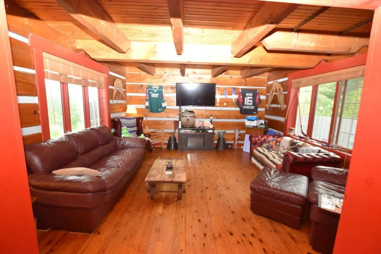 4517 Highway 17