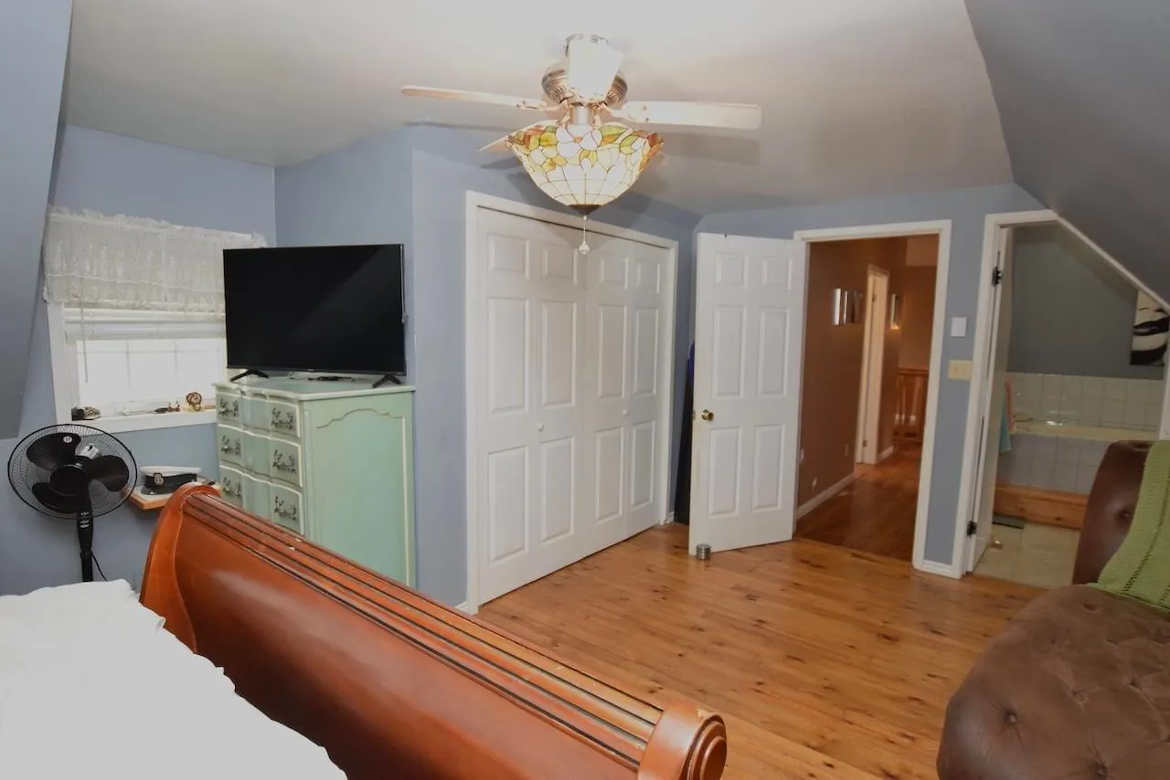4517 Highway 17