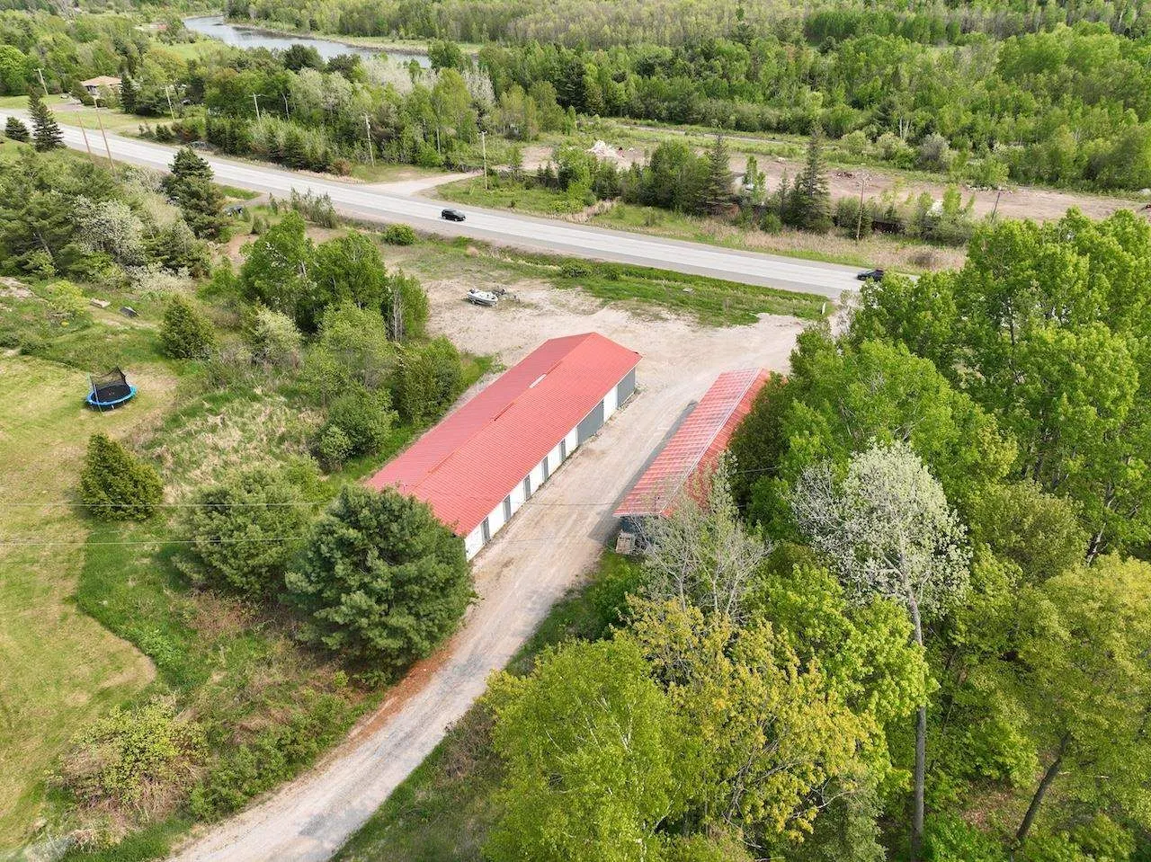 4517 Highway 17