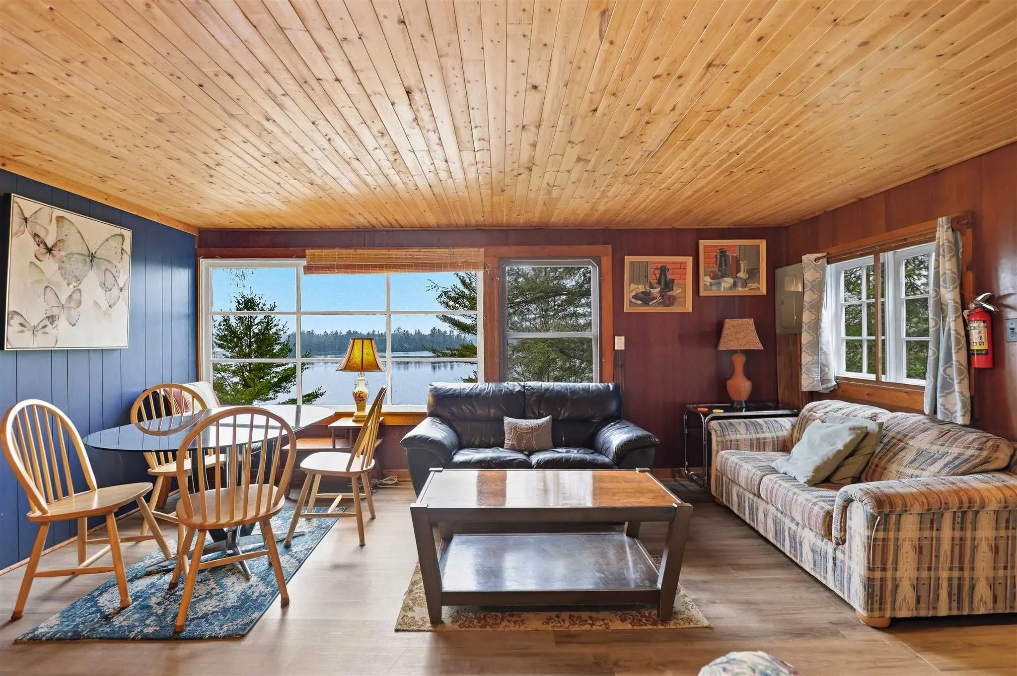 8572 Highway 129