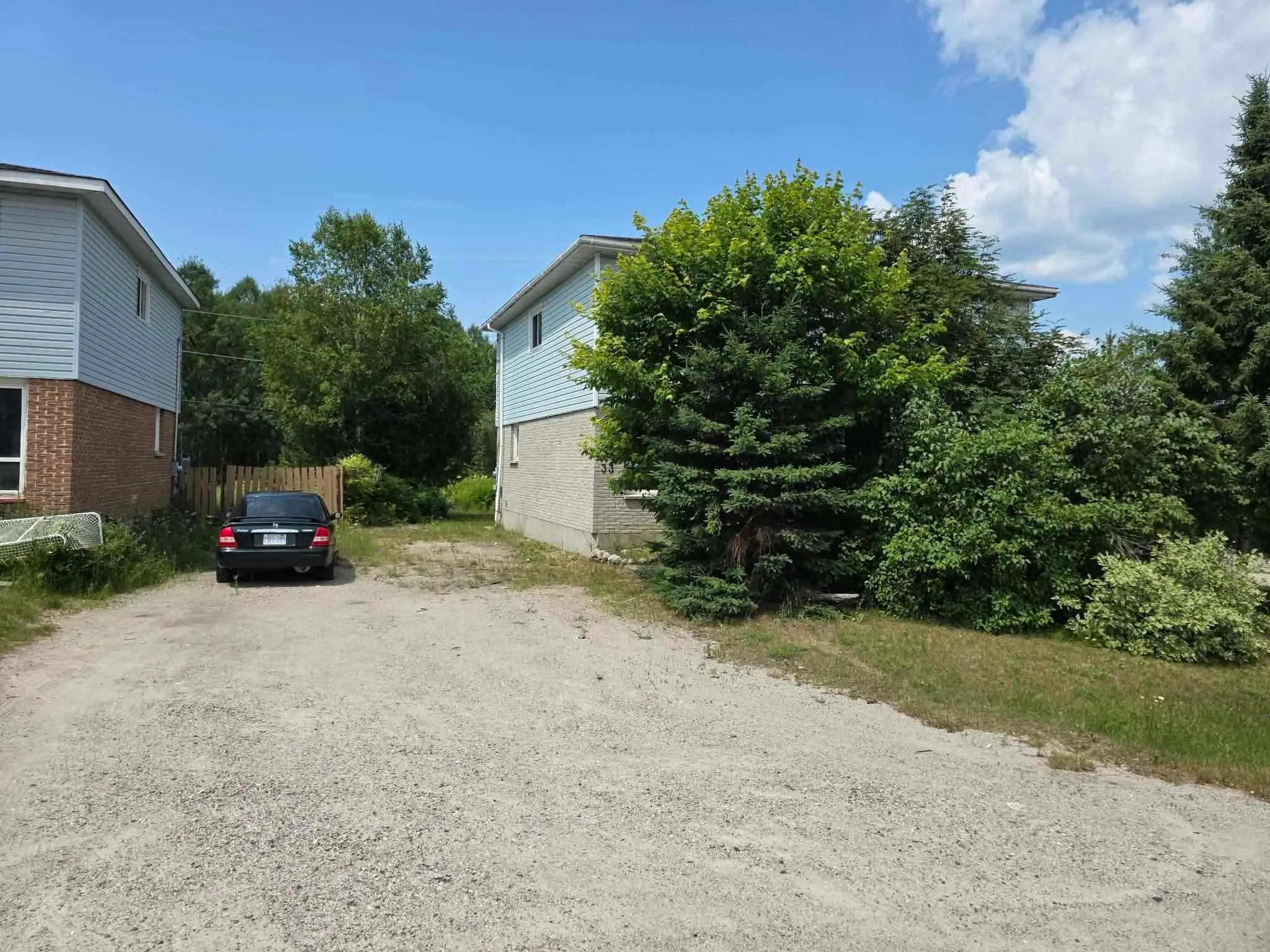 33 Winnipeg Street S