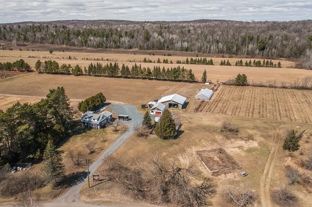 46 Collver Road