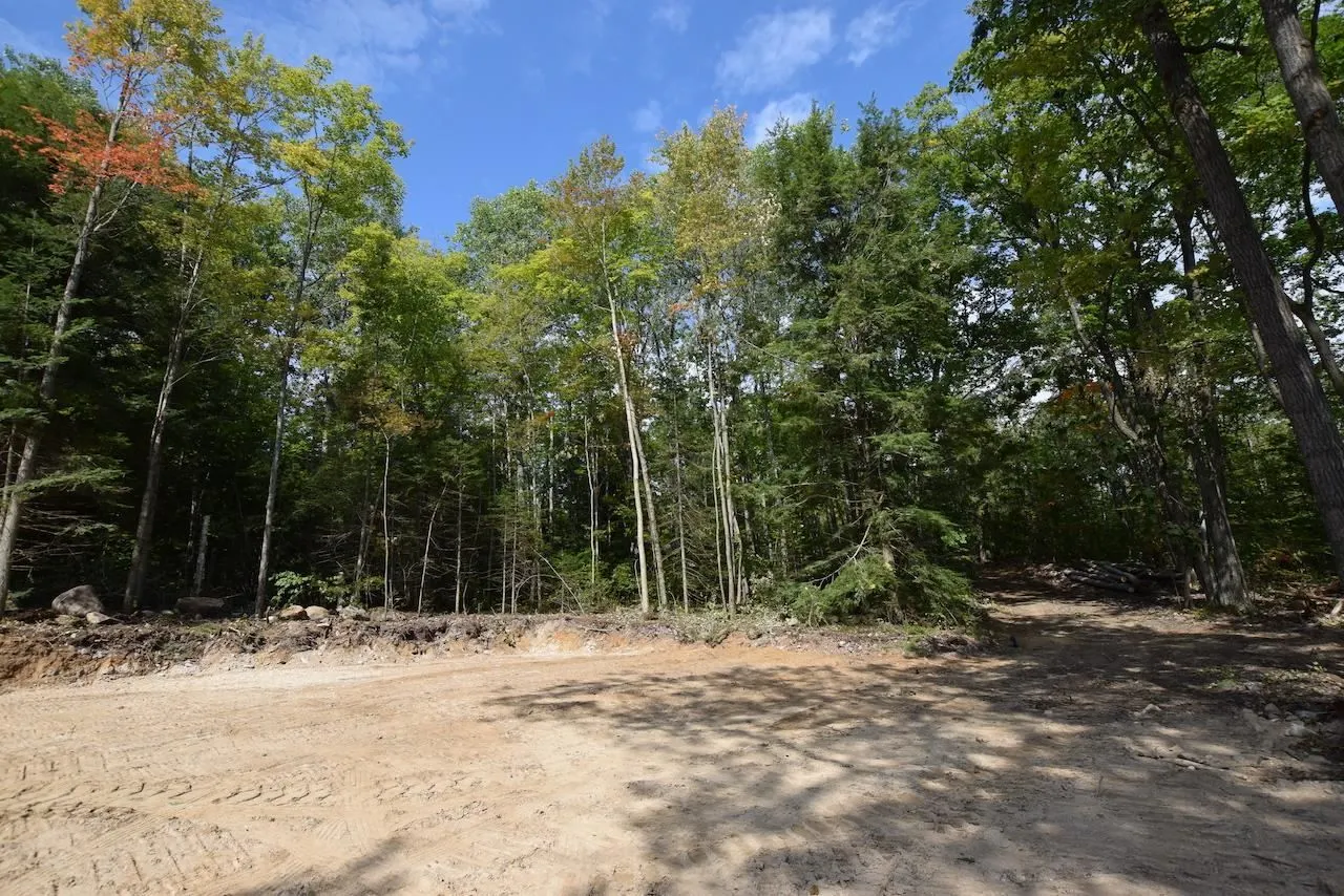1261 POLELINE Road