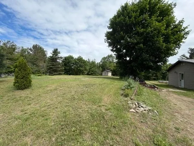 1049 Allen Side Road