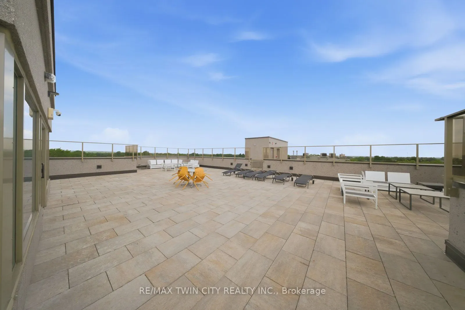 34 Norman Street #108