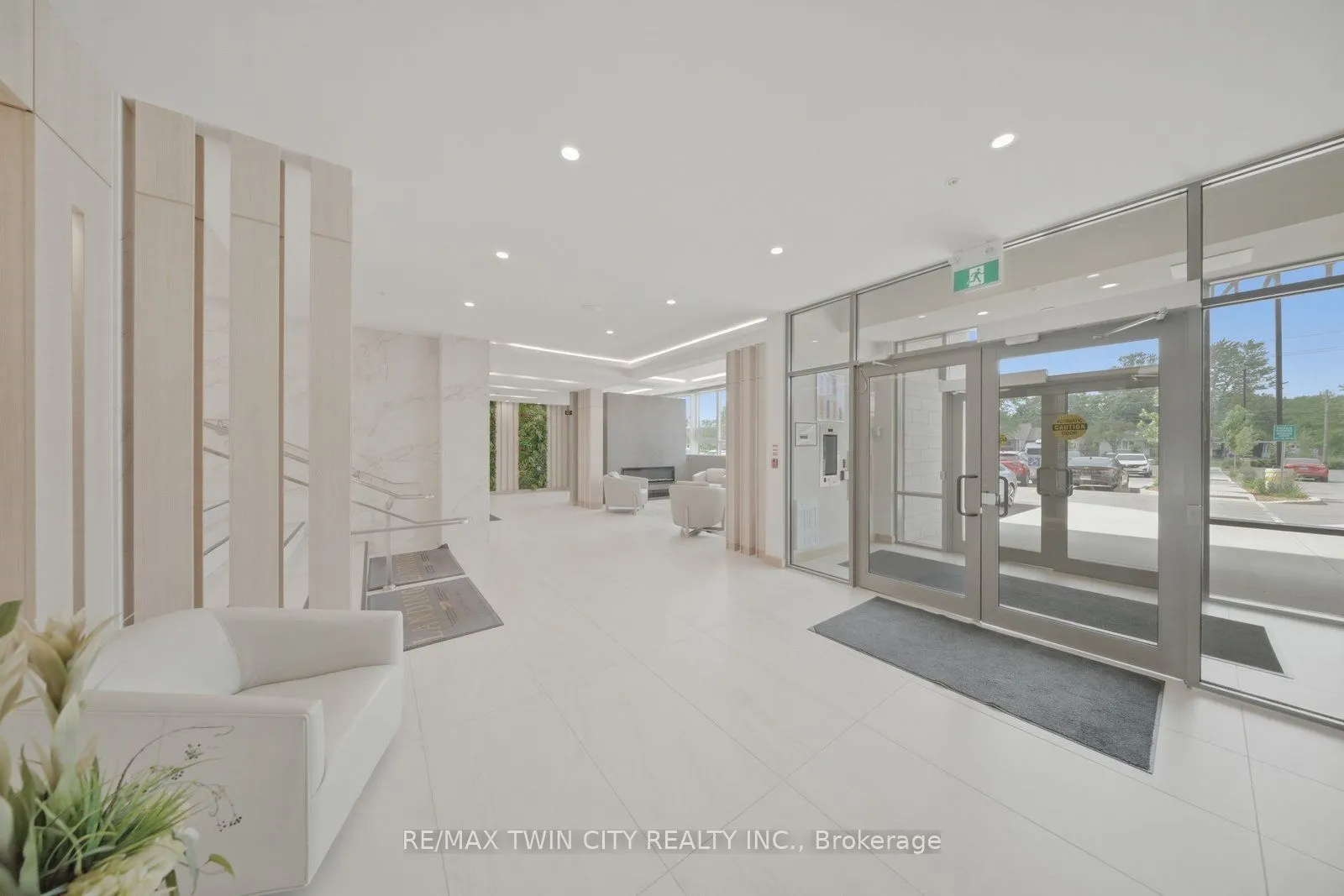 34 Norman Street #108