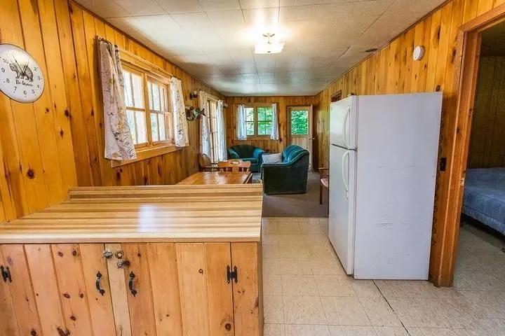 6688 Highway 129