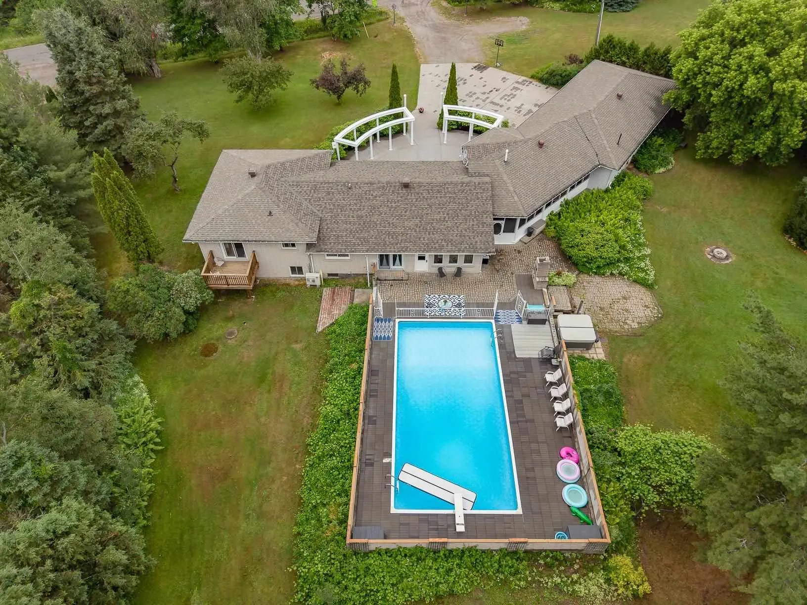 840 Walls Road
