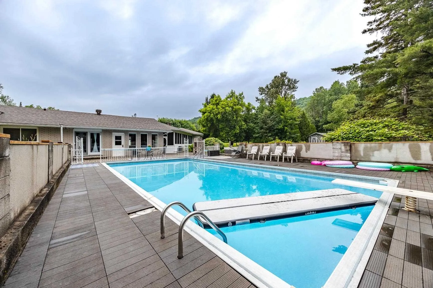 840 Walls Road