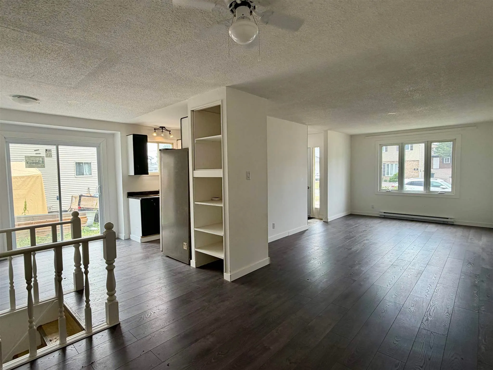 21 LaPrairie Crescent