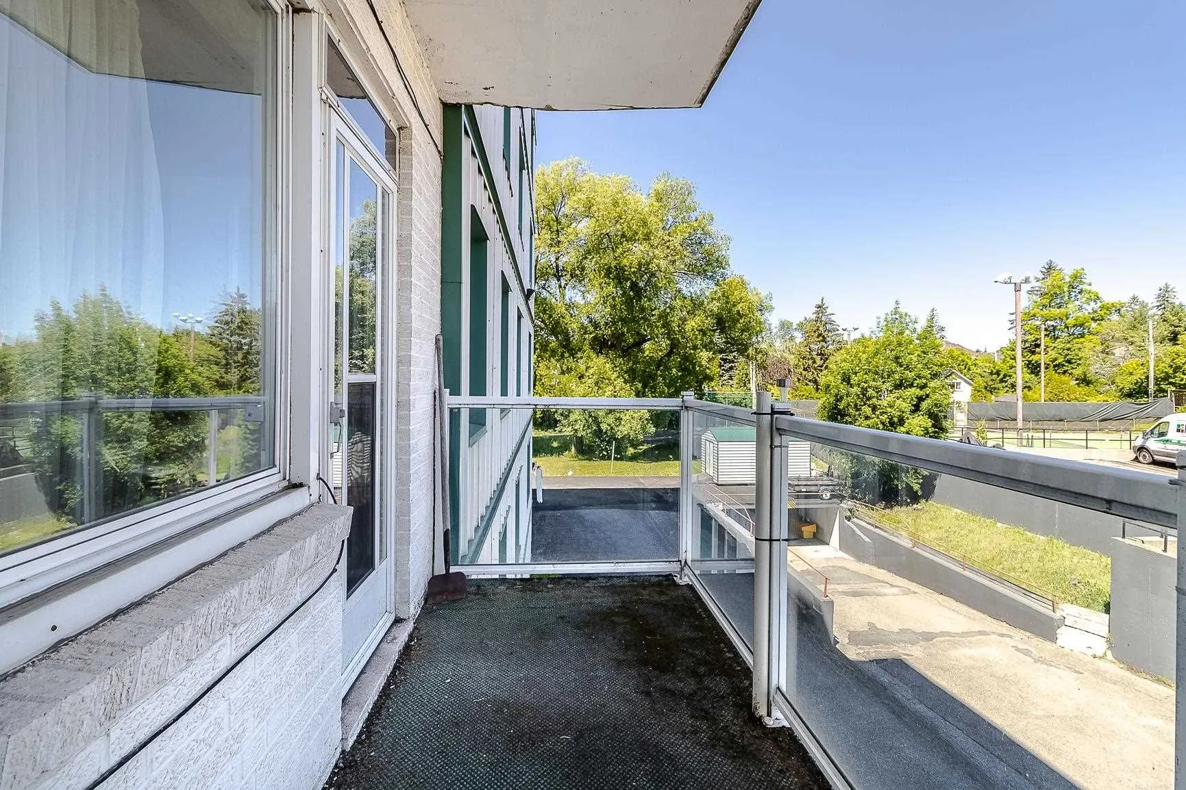 99 Pine Street #202