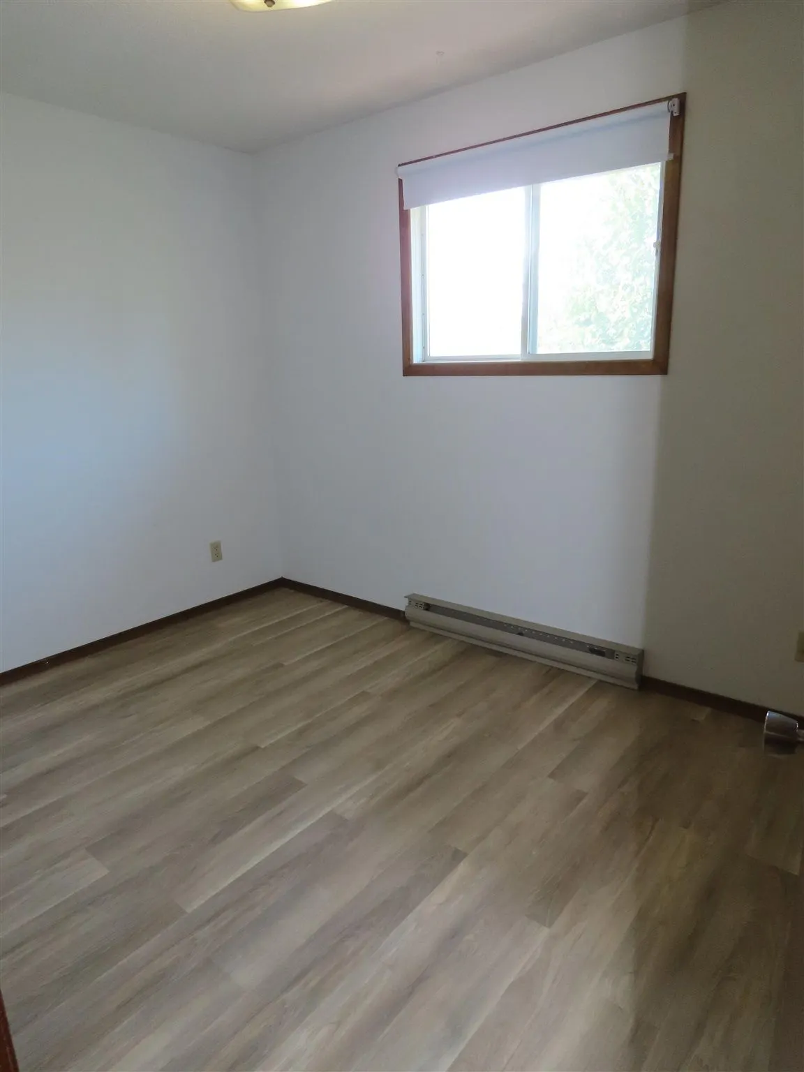 32 Breton Road