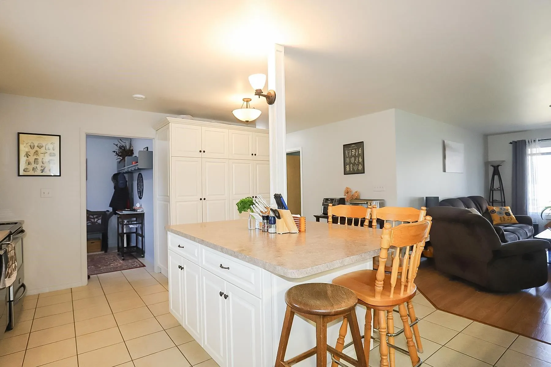 2233 Hilton Road