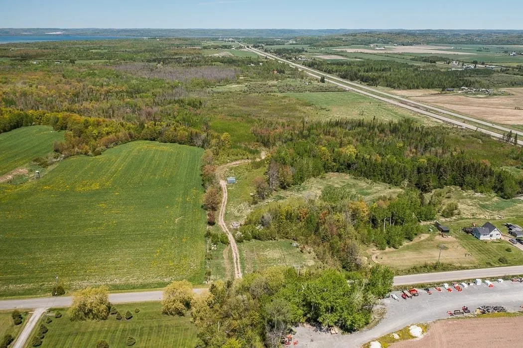 76 Calabogie Road