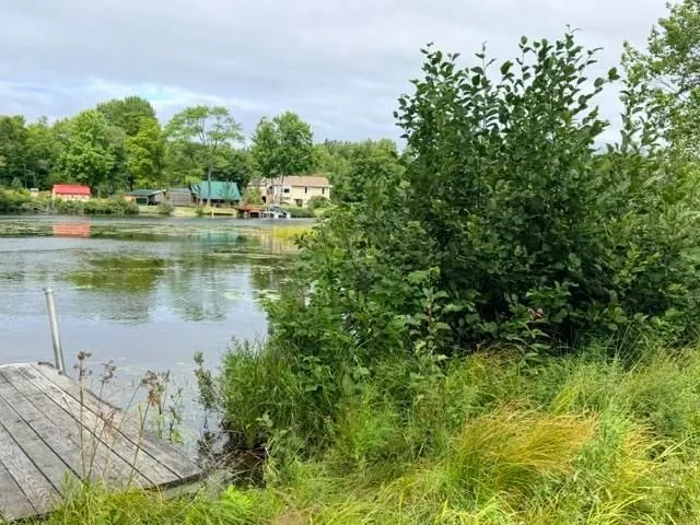 3 River Drive