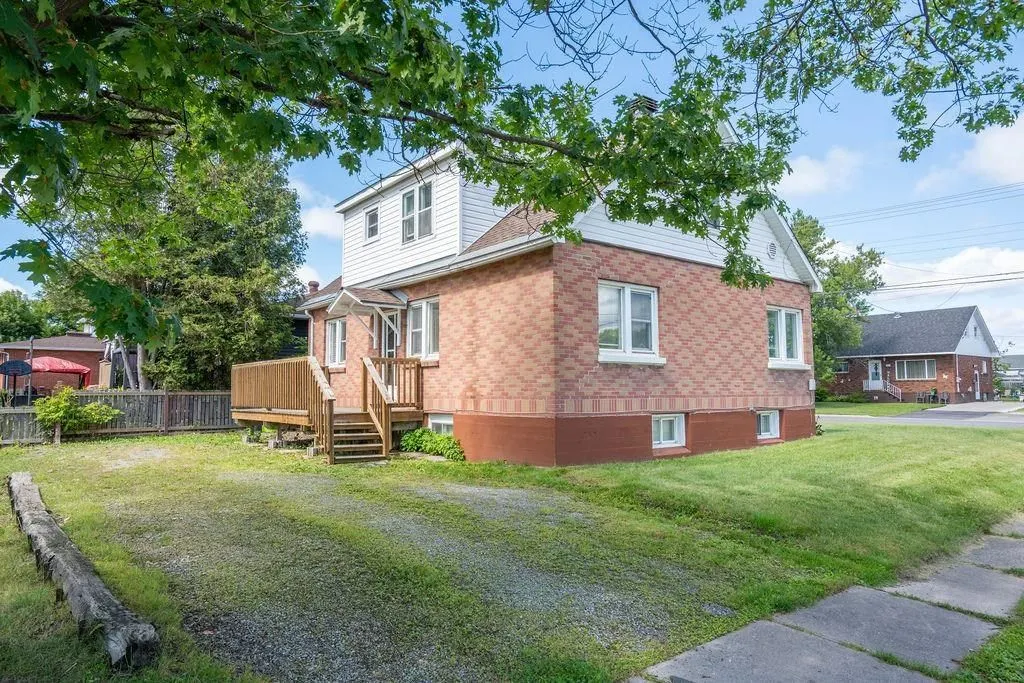 341 Devon Road
