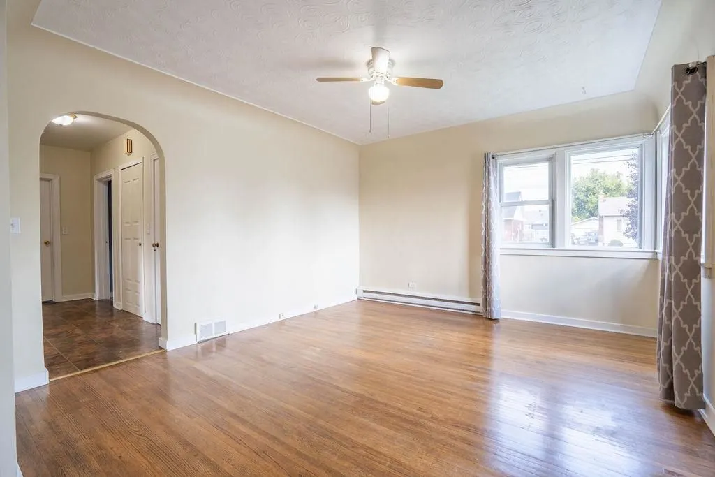 341 Devon Road