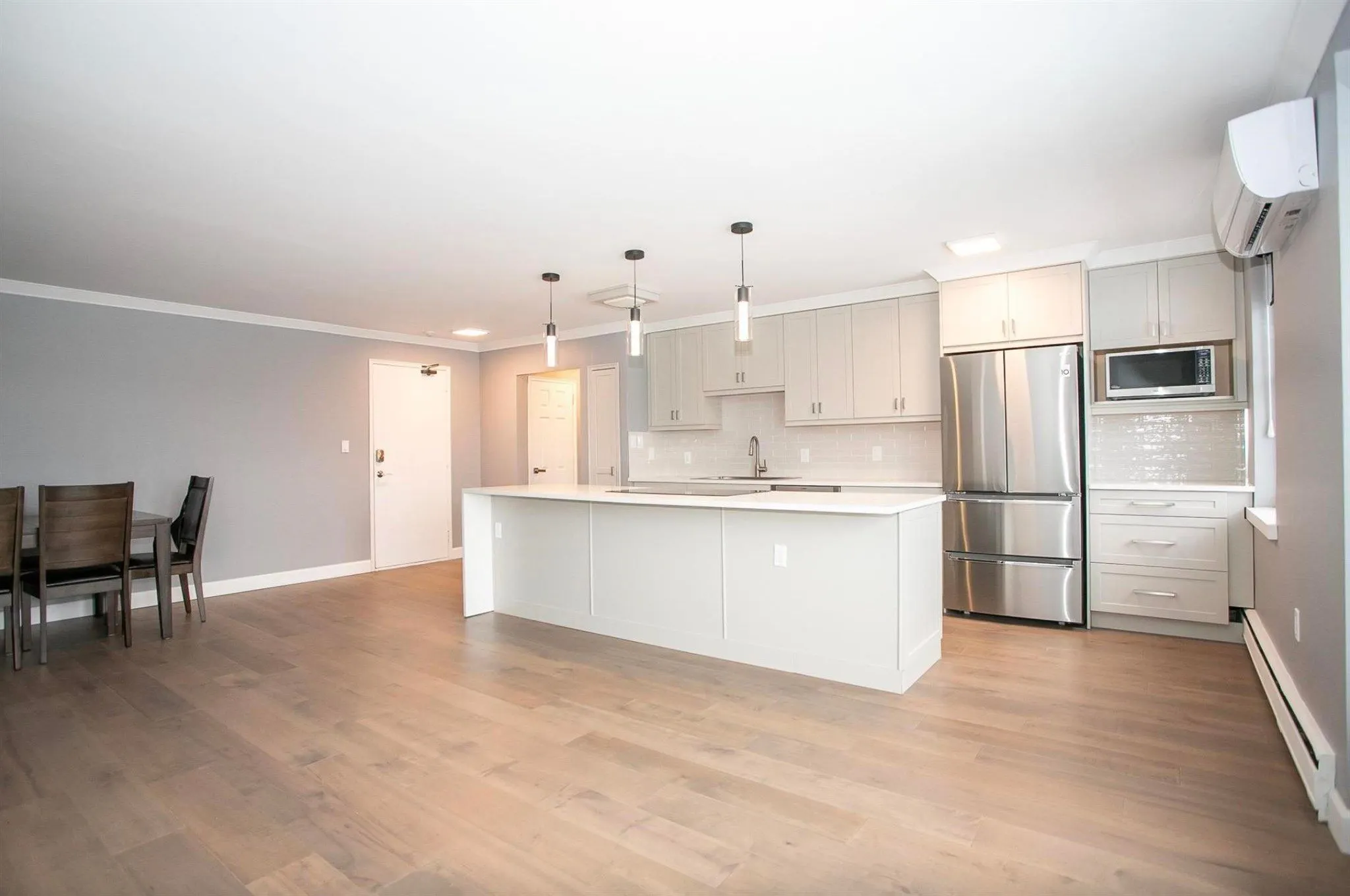 99 Pine Street #510