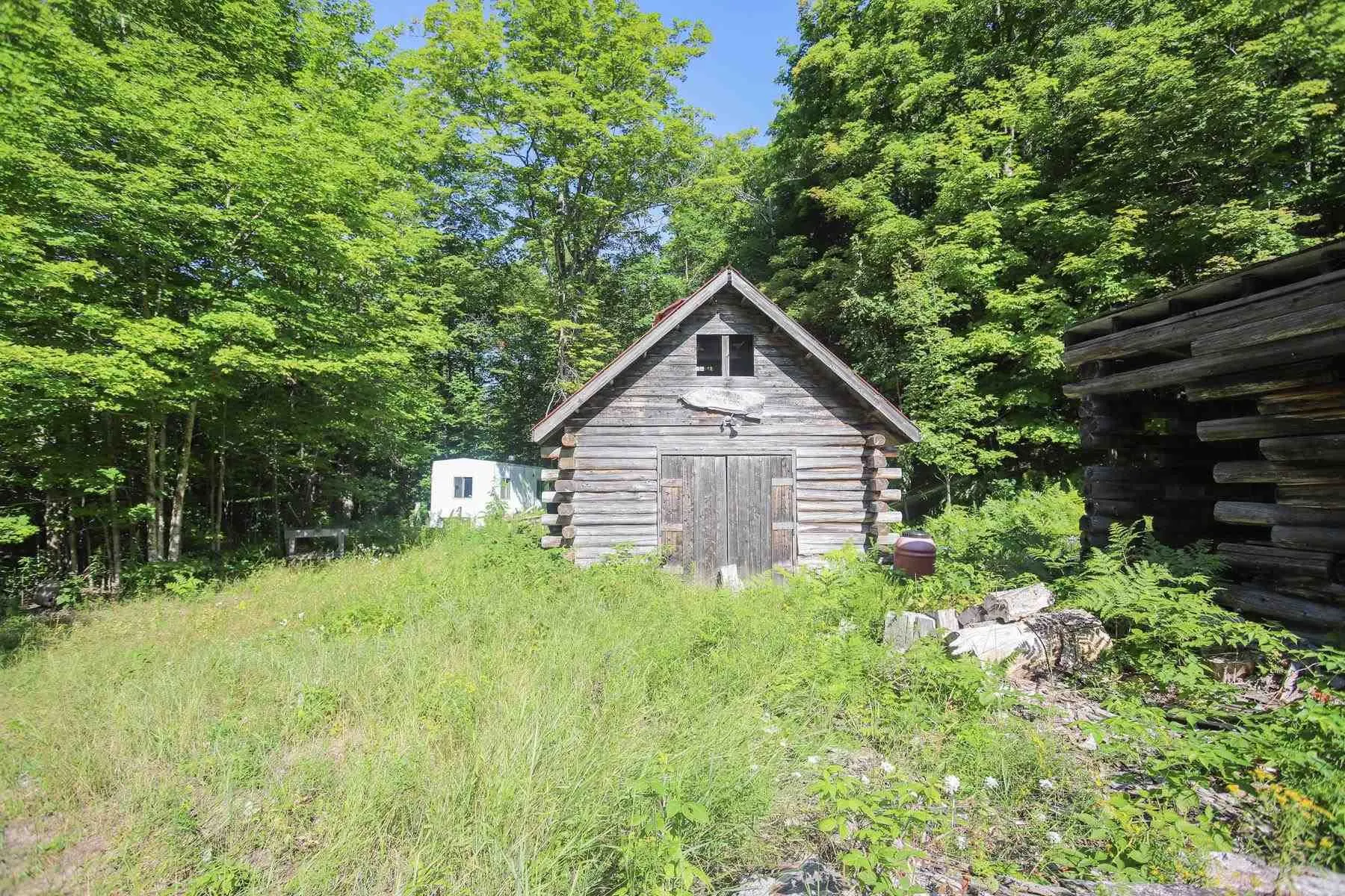 Lot 6 Hilton Road