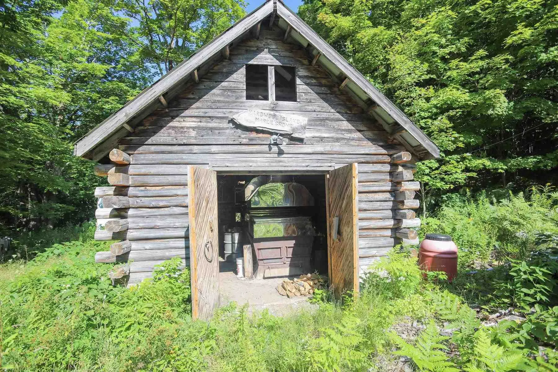 Lot 6 Hilton Road