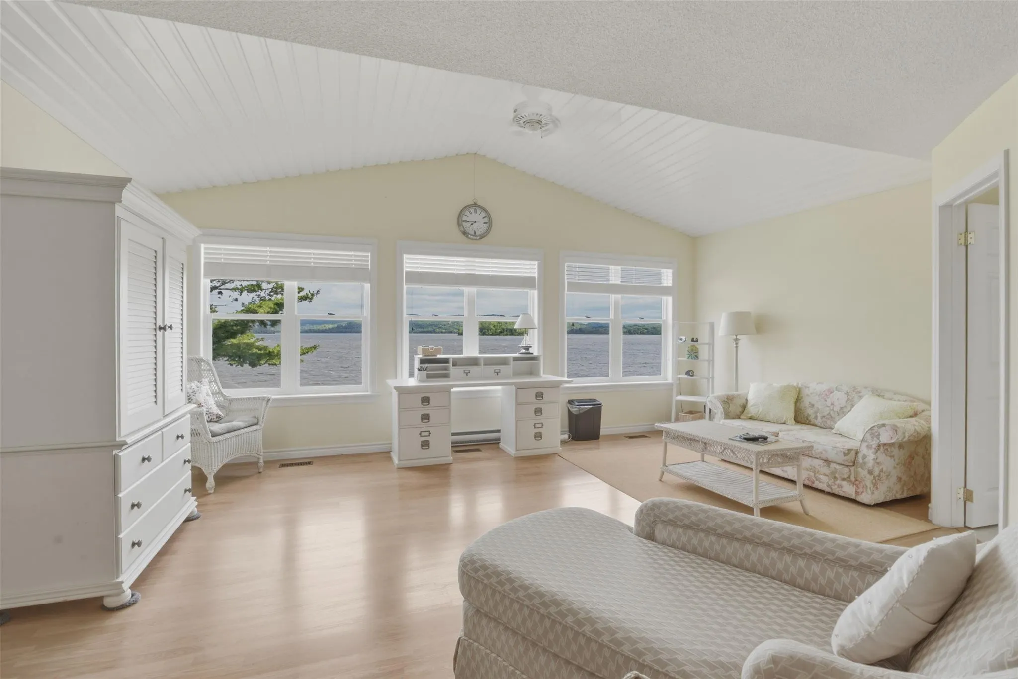 2129 Centre Line Road