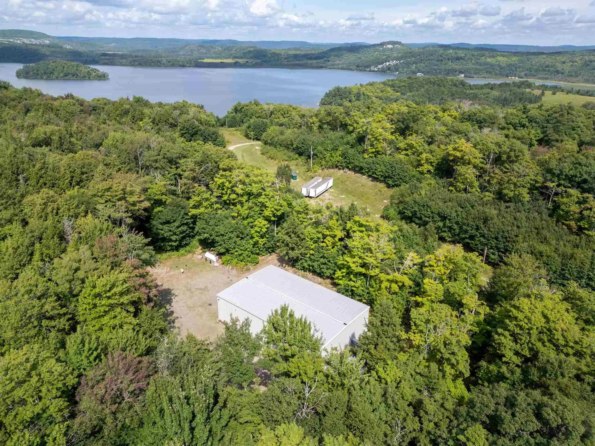 2129 Centre Line Road