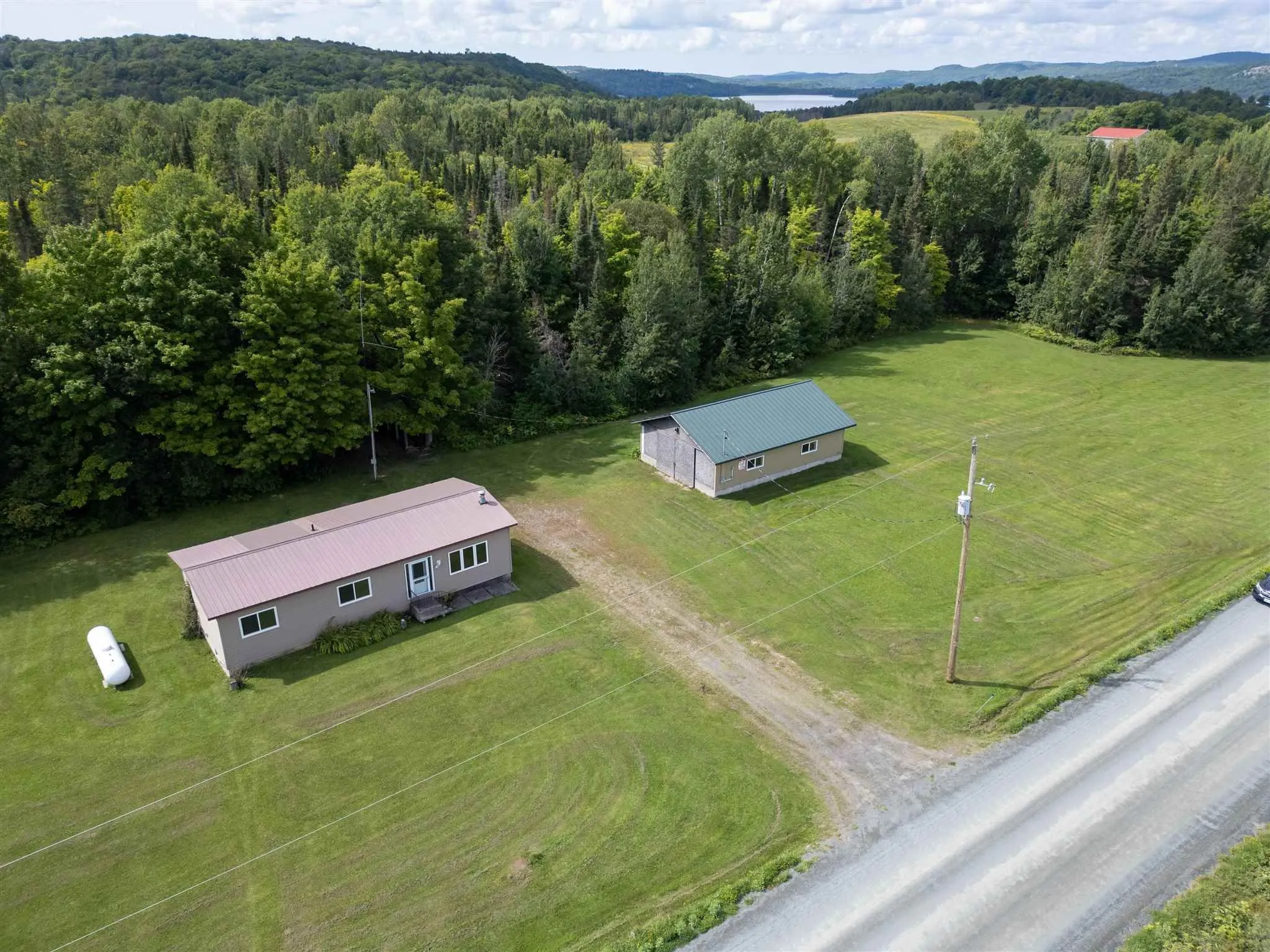 2129 Centre Line Road