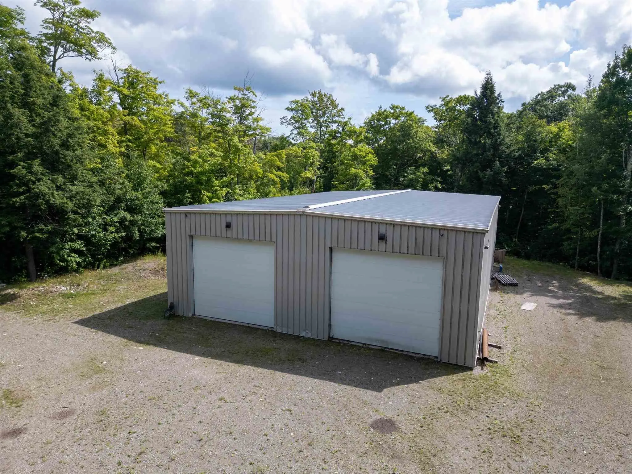 2129 Centre Line Road