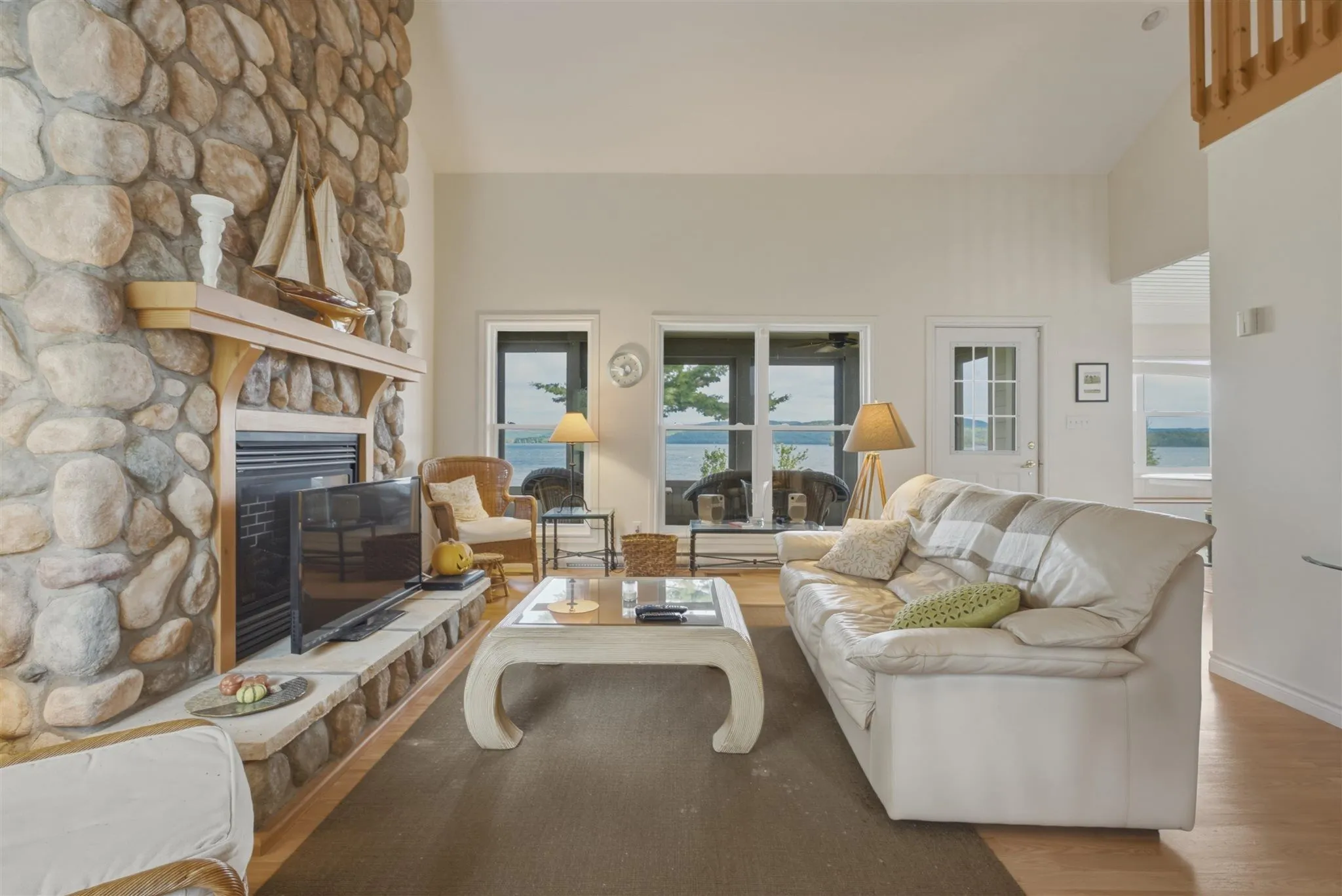 2129 Centre Line Road