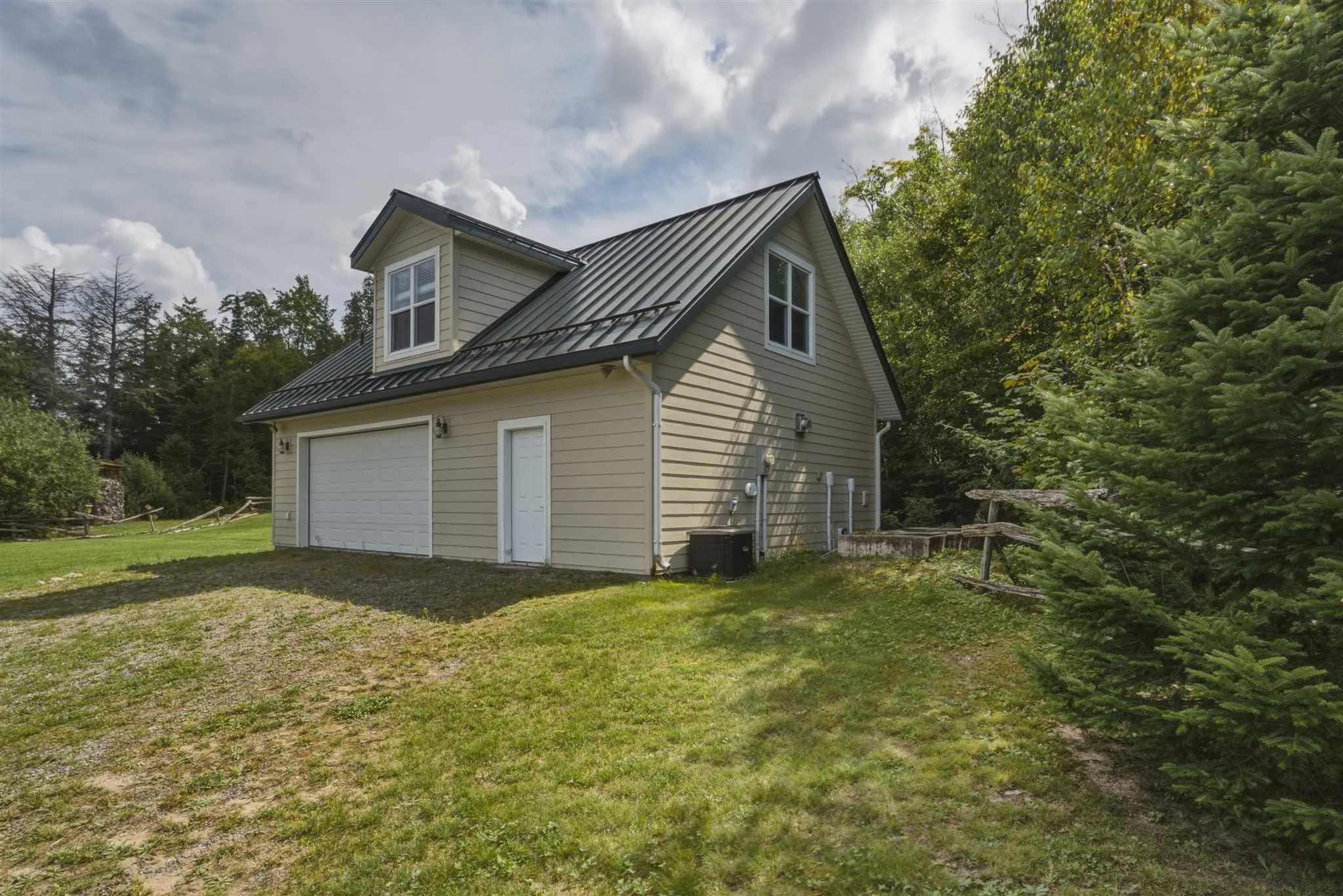 2129 Centre Line Road