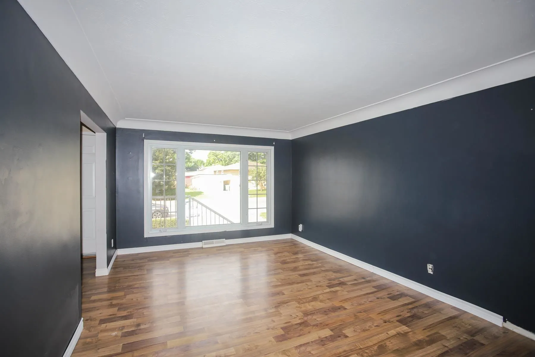 382 Farwell Terrace