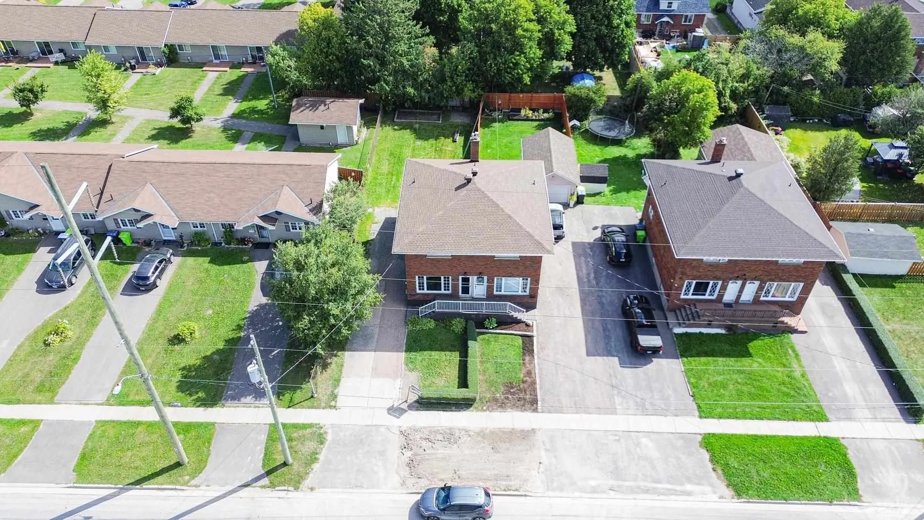 382 Farwell Terrace