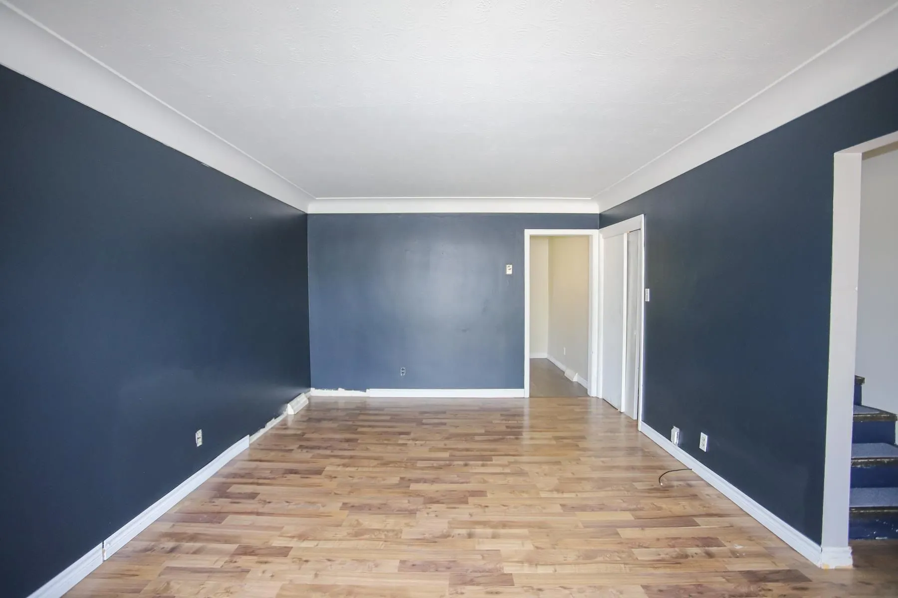 382 Farwell Terrace