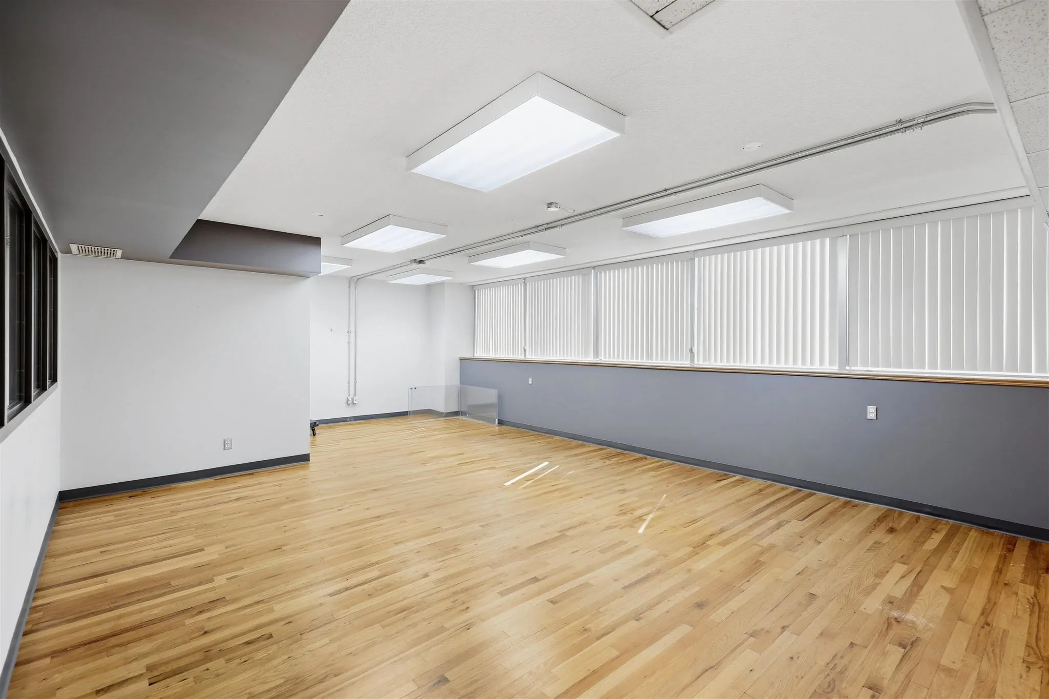 258 Queen Street E