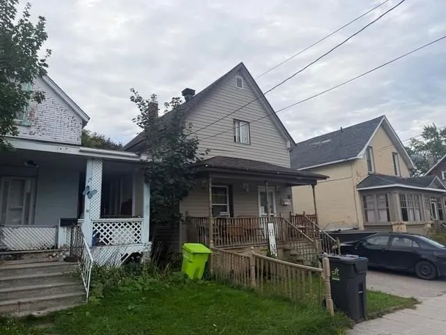 16 Abbott Street
