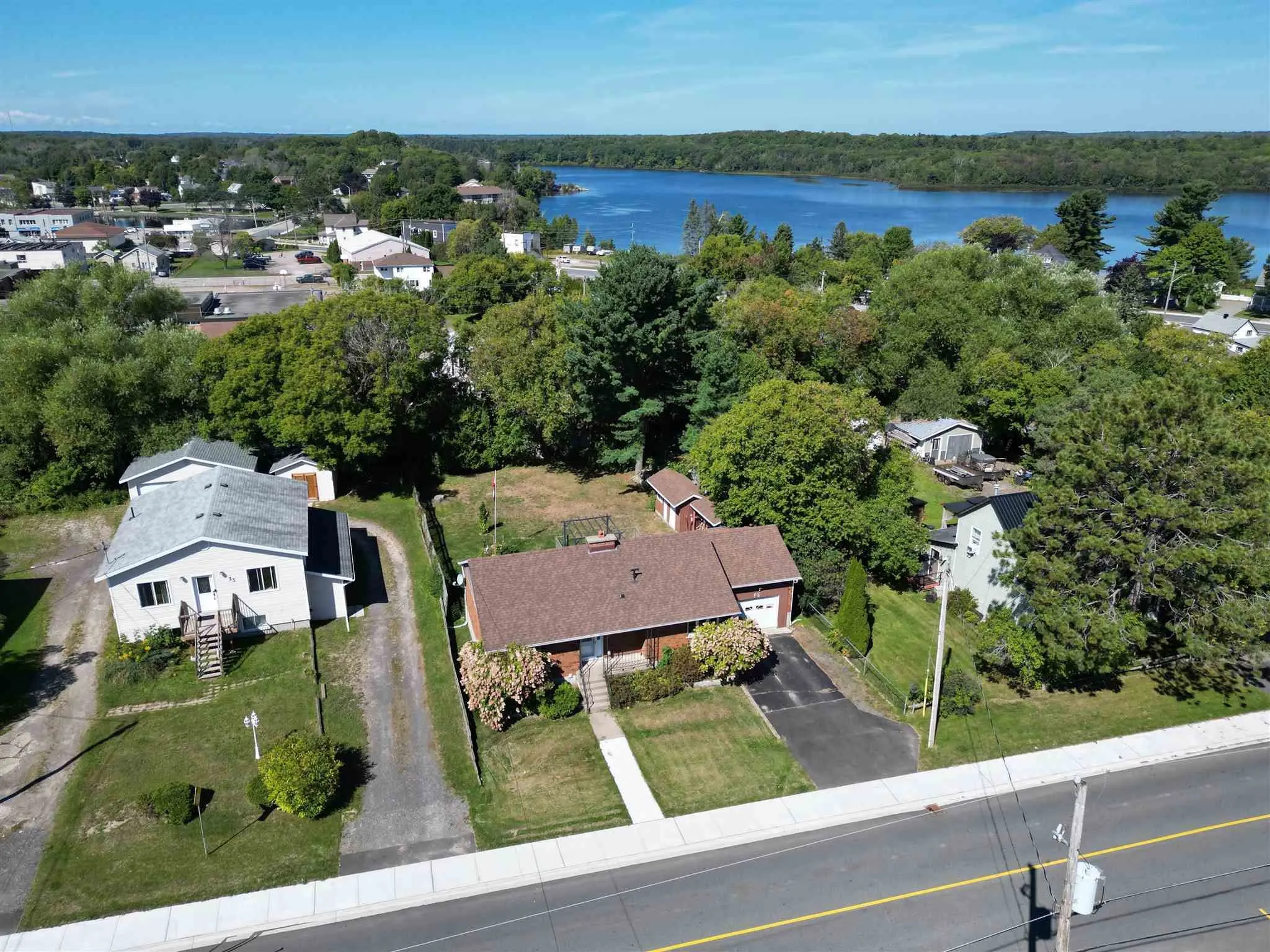 37 Huron Avenue