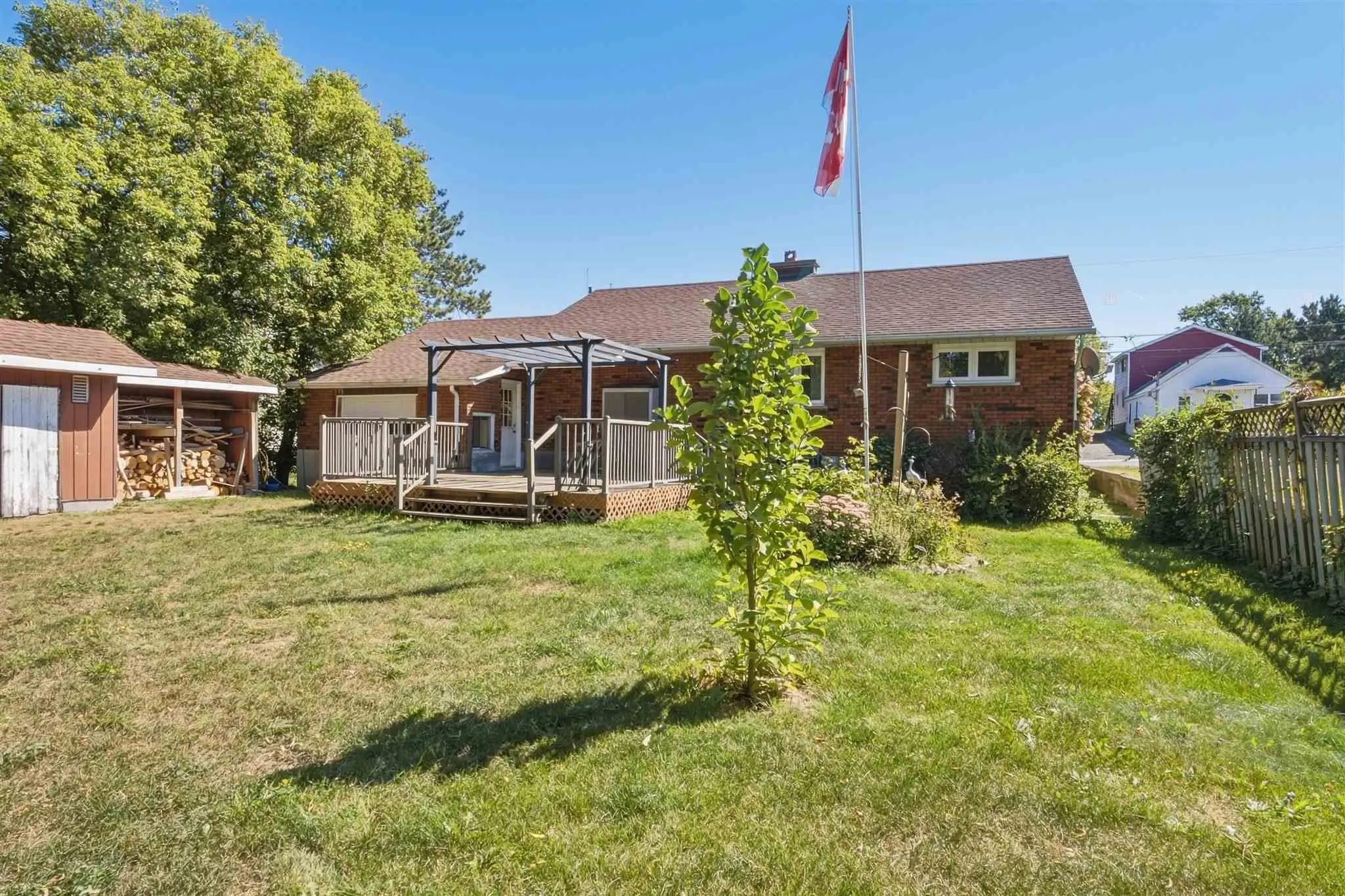 37 Huron Avenue