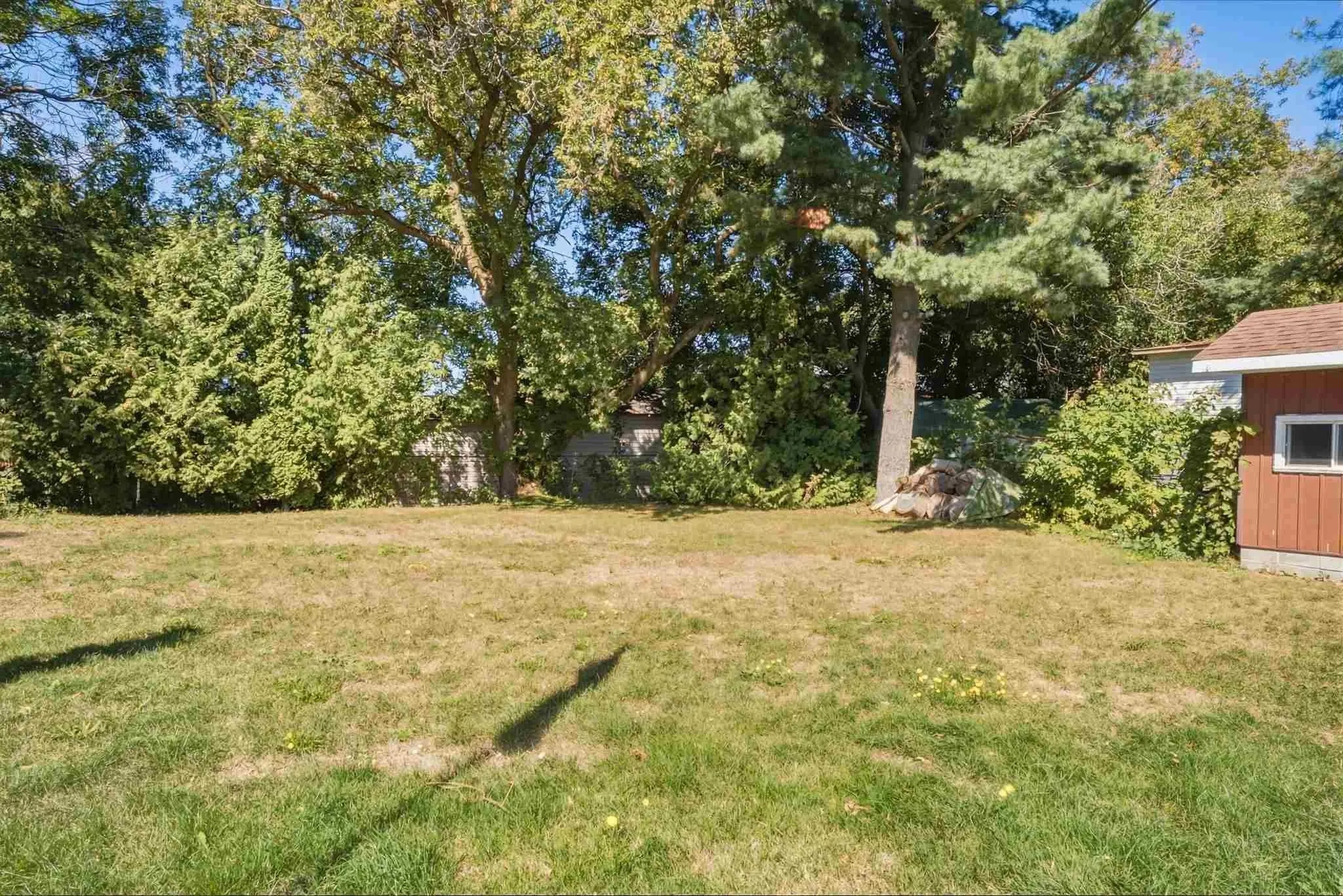 37 Huron Avenue