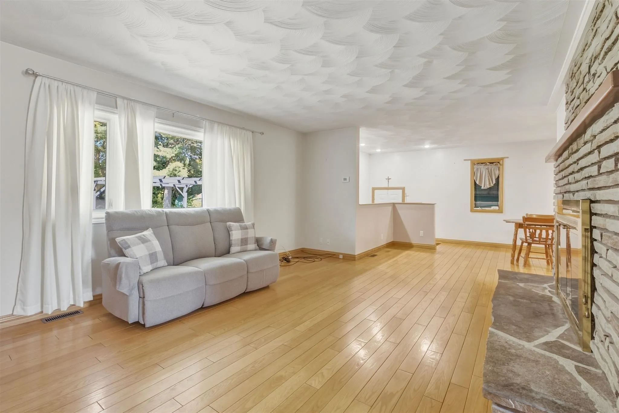 37 Huron Avenue