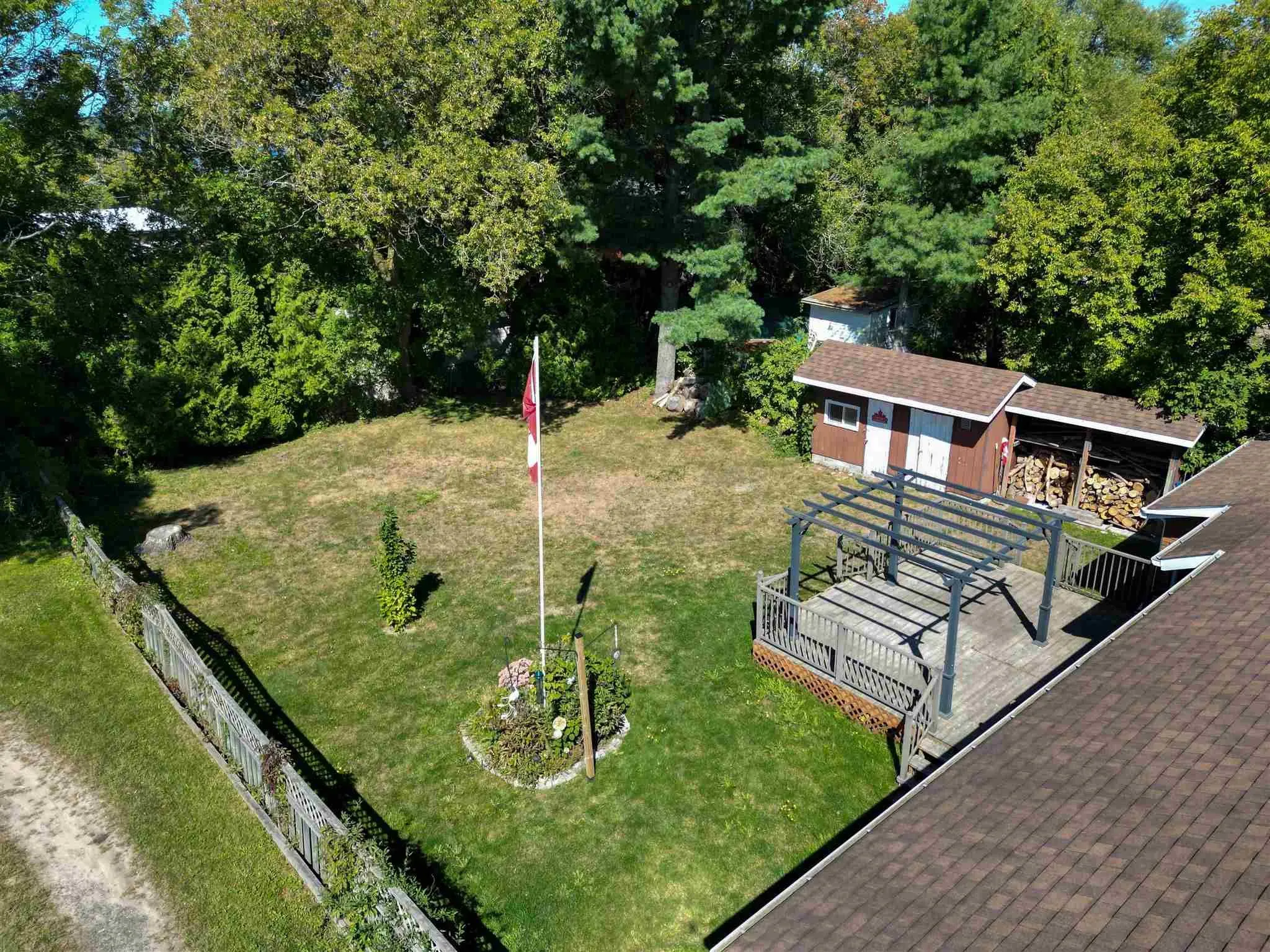 37 Huron Avenue