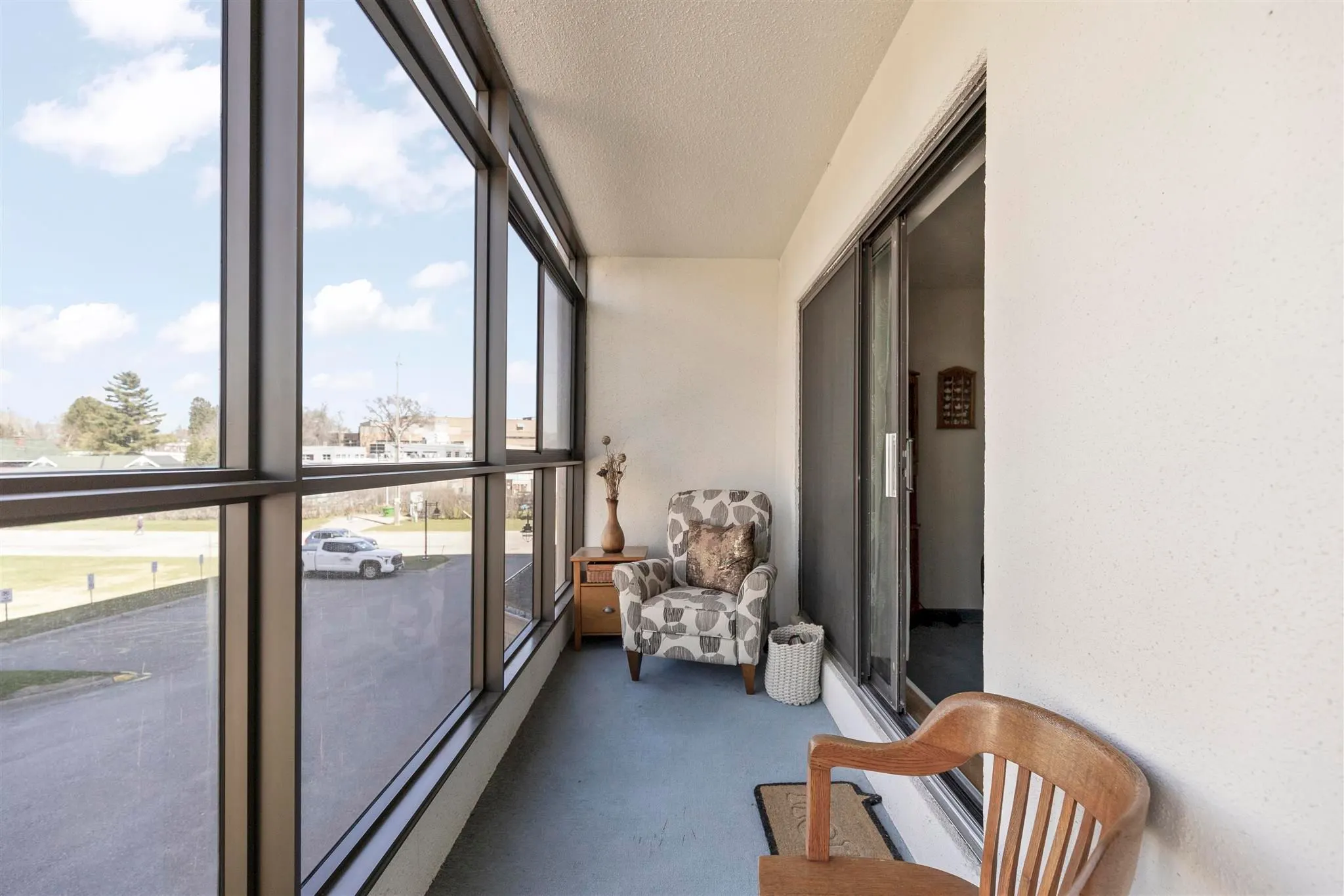 89 Pine Street #207