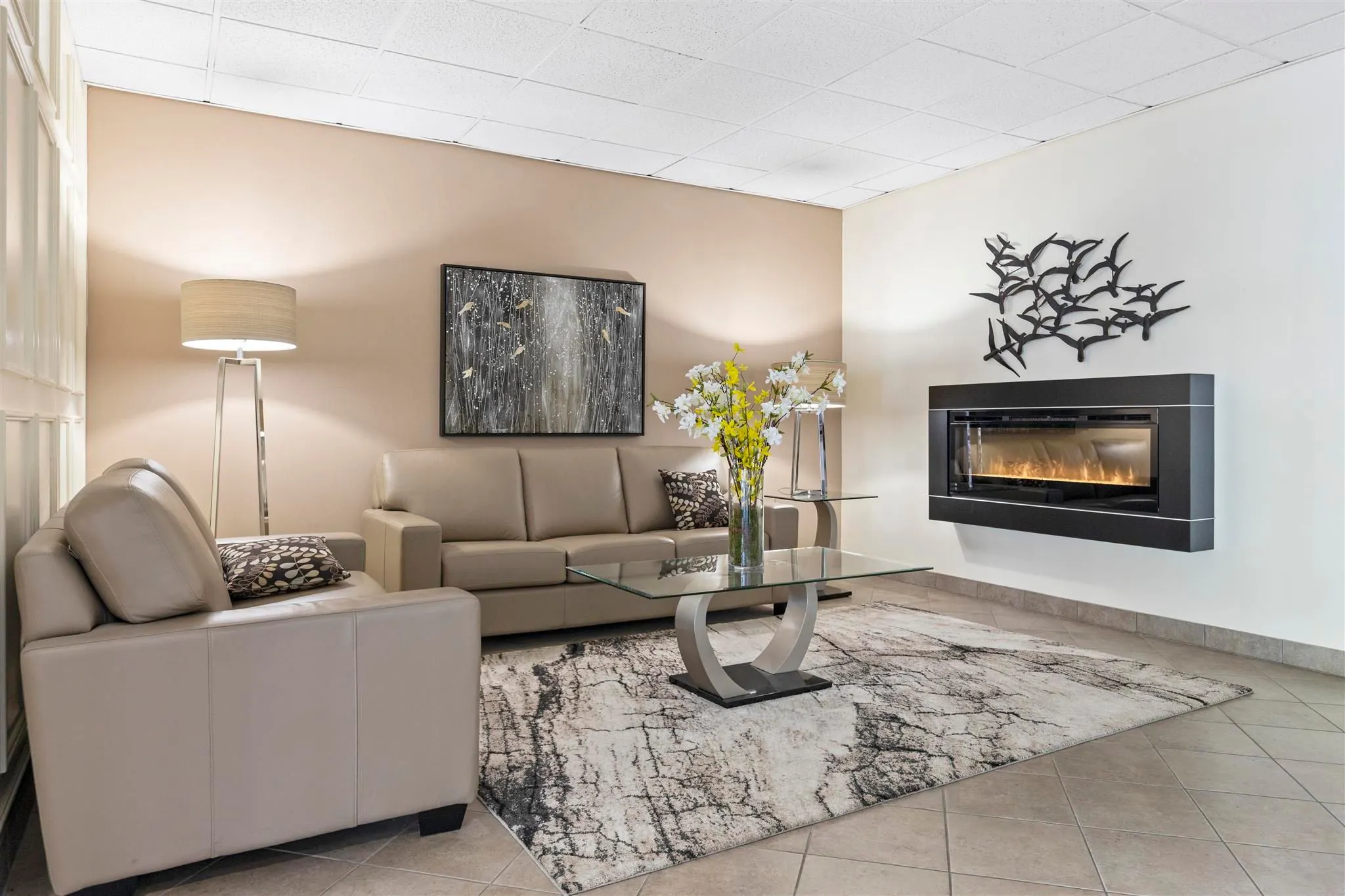 89 Pine Street #207