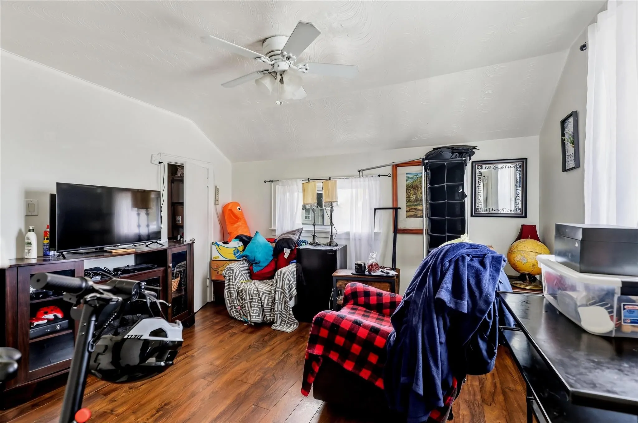 386 Second Avenue