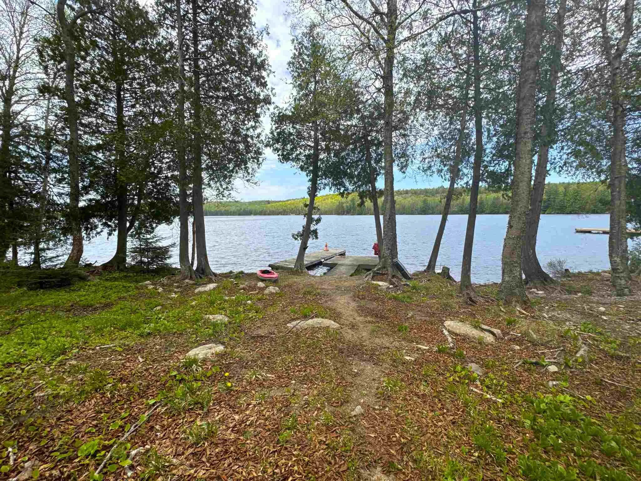 884 Dunlop Shores Road