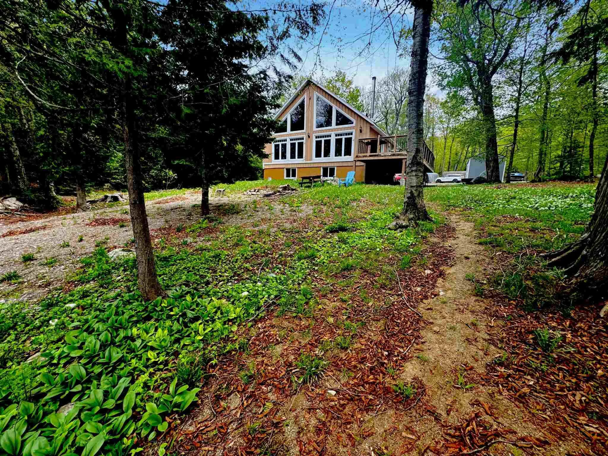 884 Dunlop Shores Road